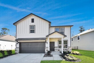 Building Photo - 473 Shoreview Dr