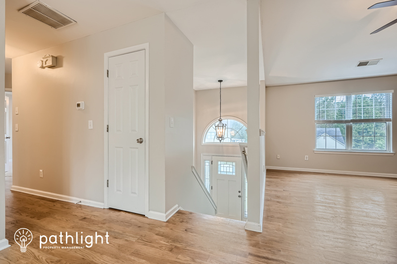 Primary Photo - 3160 Brookfield Drive
