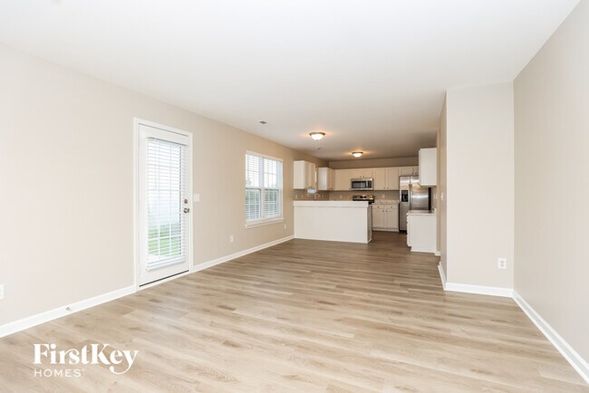 Building Photo - 4117 Pineorchard Pl