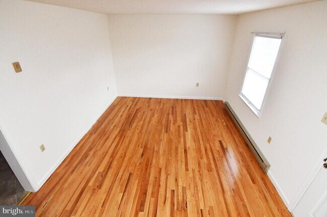 Foto del edificio - 120 Double Church Rd