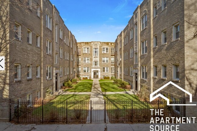 Photo - 1932 W Winona St Apartment
