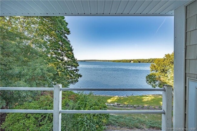 Building Photo - 166 Old Colchester Rd