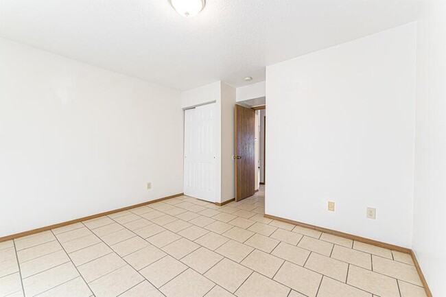 Building Photo - 1541 James Patrick Ln