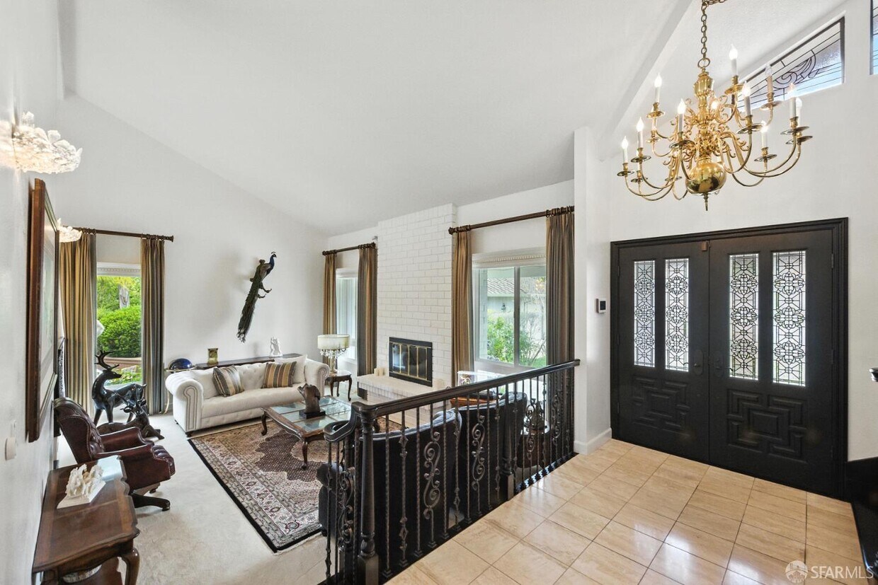 Foto principal - 116 Oakcrest Ct