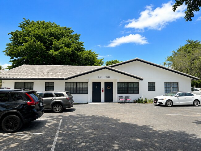 Building Photo - 11401 NW 43rd St