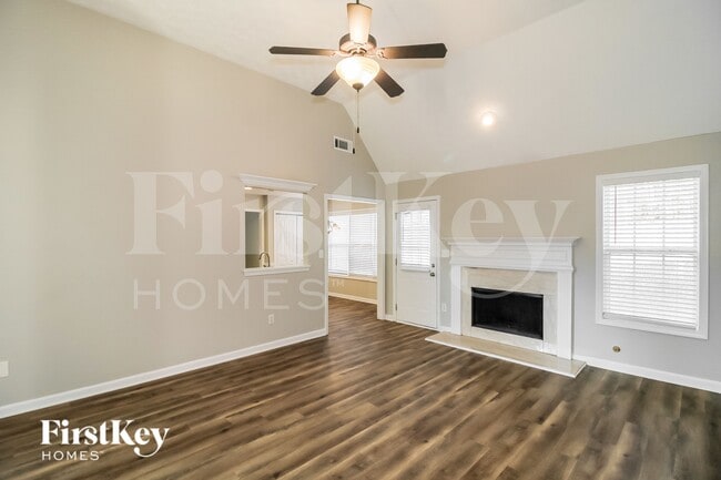 Building Photo - 20 Stephens Way