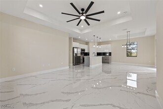 Building Photo - 2713 25th St SW