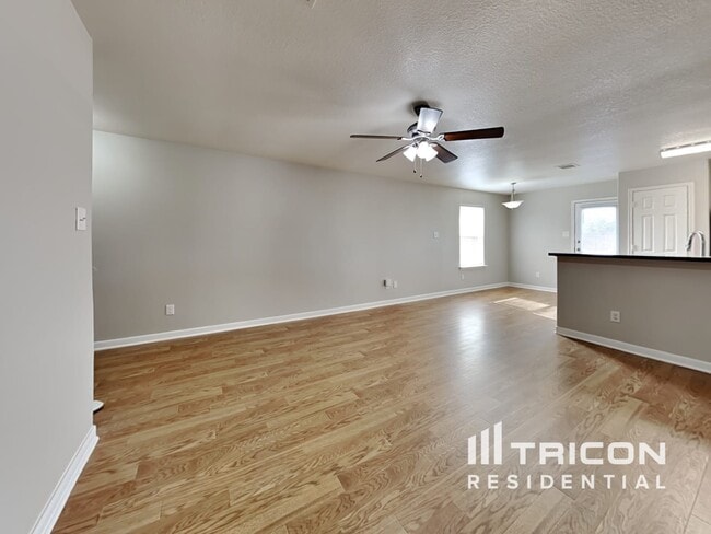 Building Photo - 6930 Waterlilly View Ln