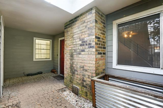 Building Photo - 7258 Coronado Cir