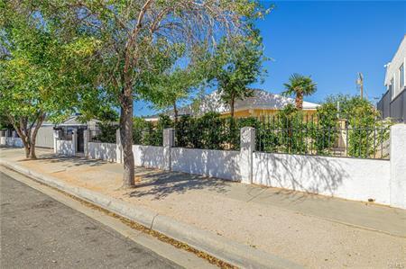 Foto principal - 38569 5th St E