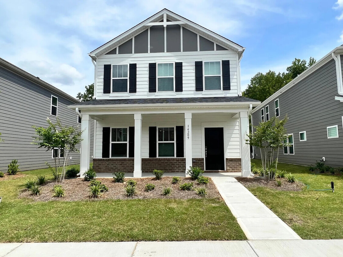 Foto principal - Room in House on Laughing Gull Dr