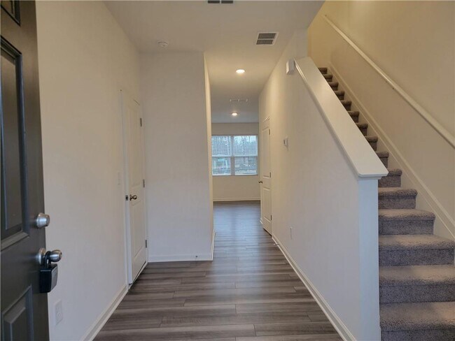 Foto del edificio - 3549 Condor Ct