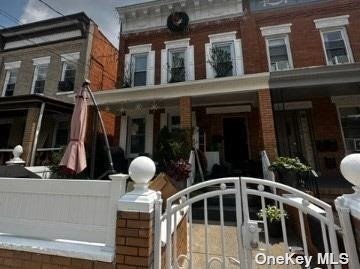Primary Photo - 104-42 88th Ave