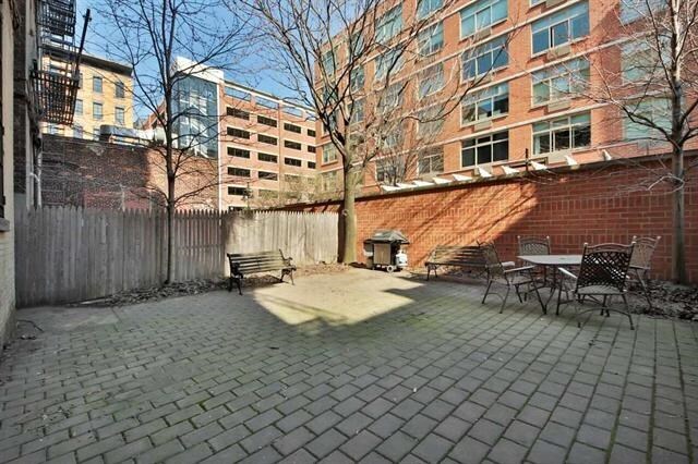 Building Photo - 108 14th St