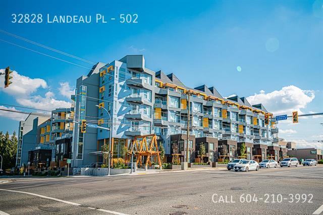 Photo du bâtiment - Centrally Located Condo in Abbotsford