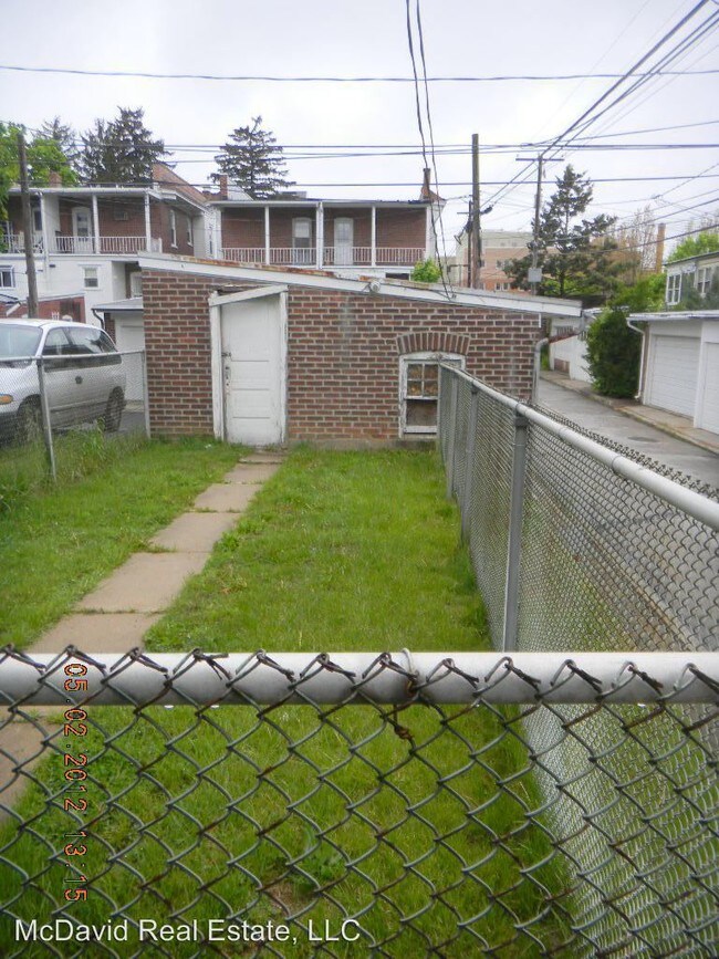 Foto del edificio - 238 N Saint George St