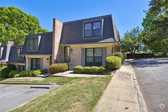 Building Photo - 73 La Rue Pl NW