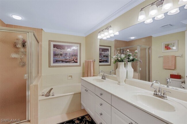 Building Photo - 5899 Chanteclair Dr