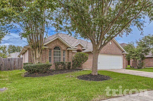 Foto del edificio - 814 Robins Way