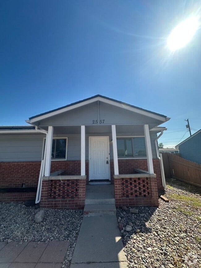 Building Photo - 2557 Chimayo Dr