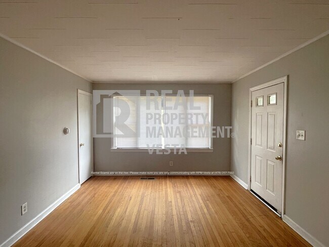 Foto del edificio - Well Built Home in East Macon
