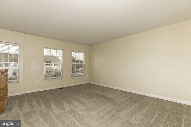 Building Photo - 10263 Magnolia Grove Dr