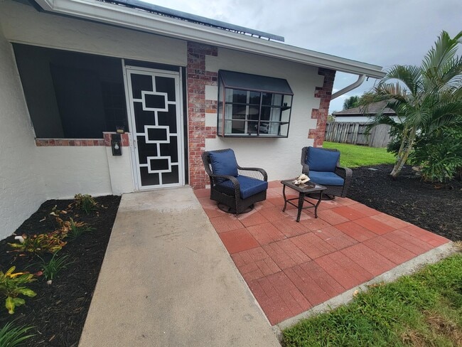 Foto del edificio - 104 Arrowhead Cir