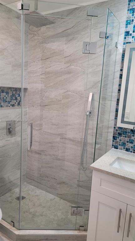 Foto del edificio - 10777 W Sample Rd