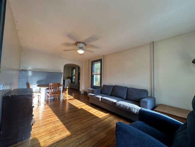 Foto del edificio - 412 Hudson St