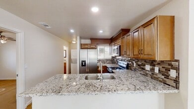 Building Photo - 7236 N College Ave