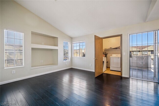 Building Photo - 2654 Bryandouglas Dr