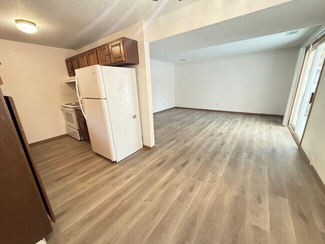 Foto del edificio - 305 23rd St SE