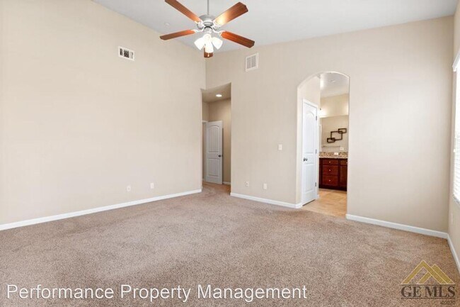 Building Photo - 3 br, 2 bath House - 13508 Sunlight Star