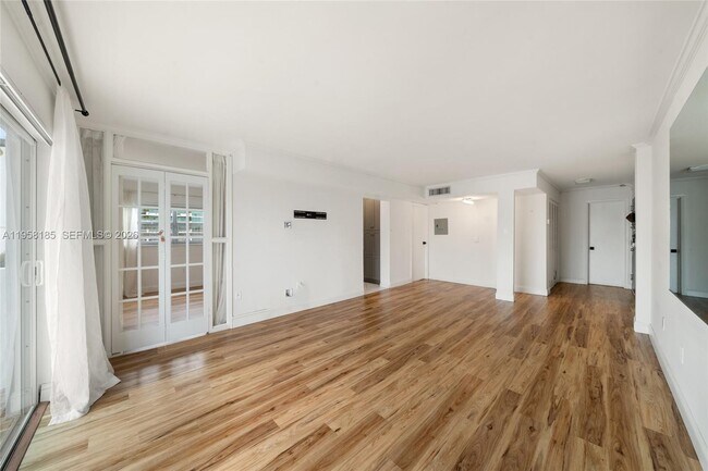 Foto del edificio - 1300 Alton Rd