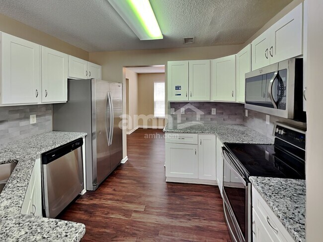Foto del edificio - 4945 Wheat Dr SW