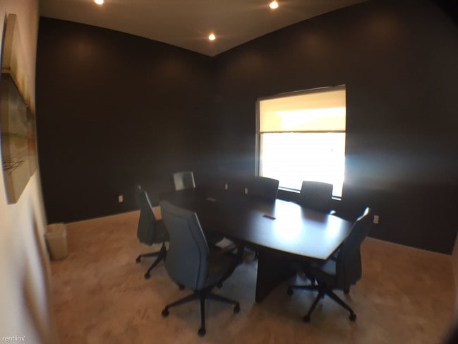 Foto del edificio - 1008 E Dove Ave