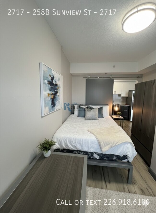 Photo du bâtiment - 258B-258B Sunview St