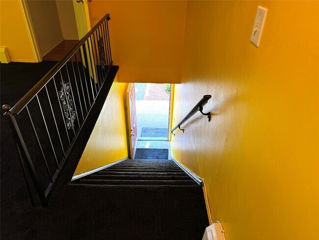 Foto del edificio - 250 Beechwood Ave