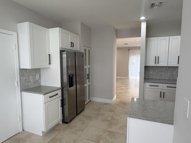 Building Photo - 7218 Panache Way