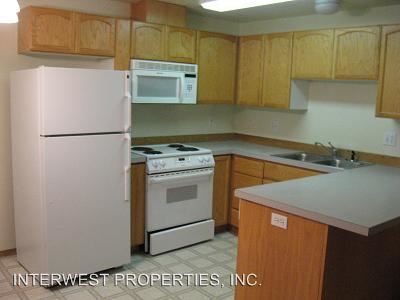 Building Photo - 4038 SE Powell Valley Rd