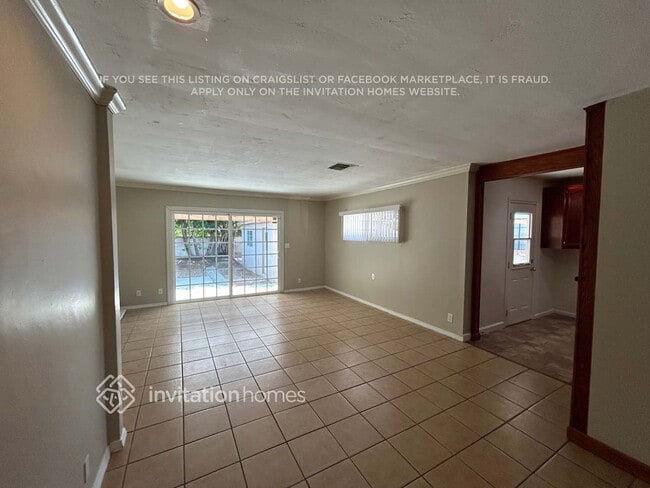 Building Photo - 6509 Whitman Ave