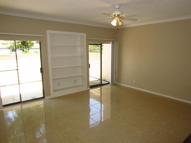 Building Photo - 6019 Winsome Ln