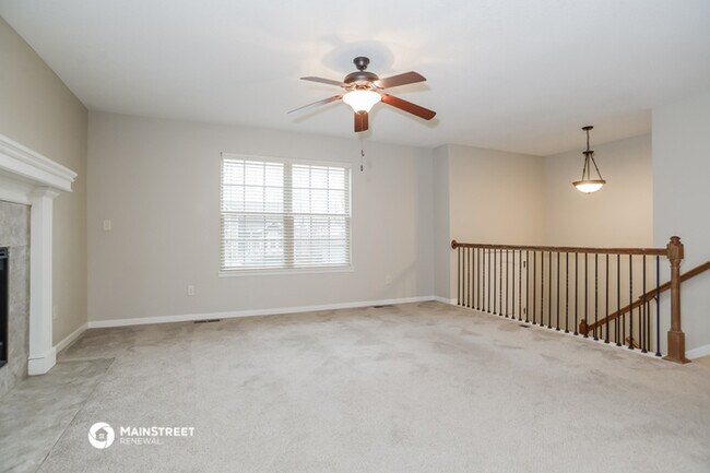 Building Photo - 805 Emerson Dr