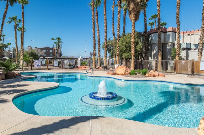 Gran piscina y spa - Sportsman's Royal Manor