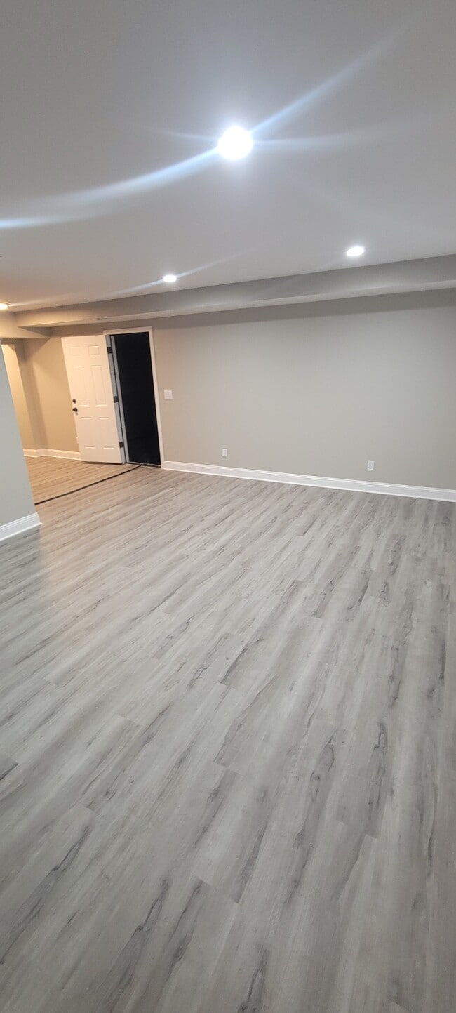 Building Photo - 206 Washington St