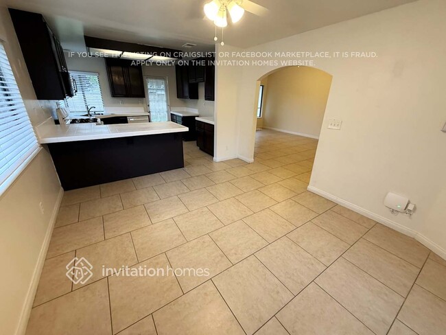 Building Photo - 25906 Adolfo Ct