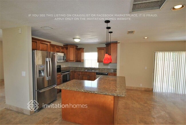 Building Photo - 9507 NW 52nd Manor