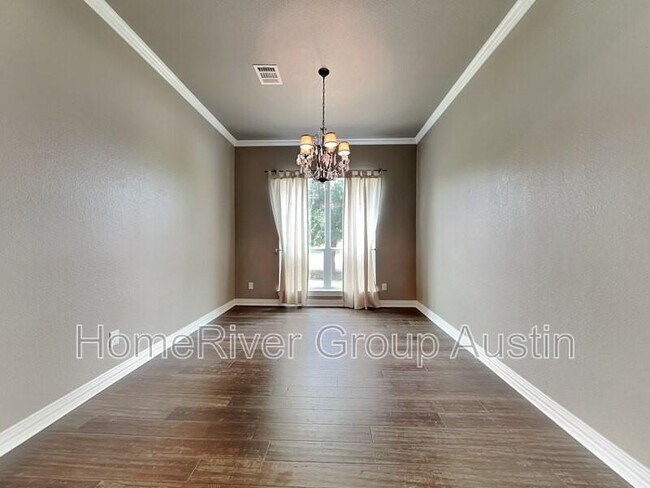 Building Photo - 2917 Rambling Creek Ln