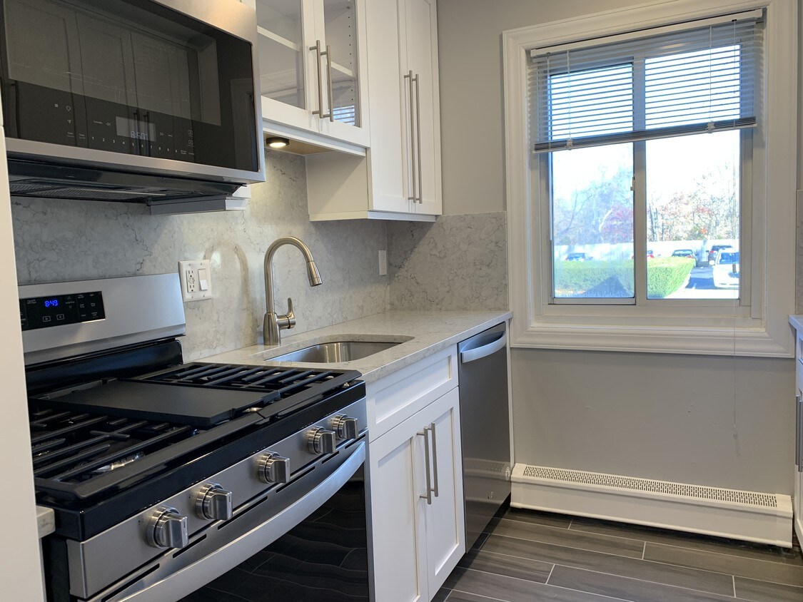 Fairfield Estates at St James Apartments Saint James, NY