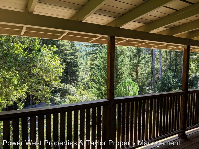 Foto del edificio - 2 br, 2 bath House - 415 Manzanita Avenue